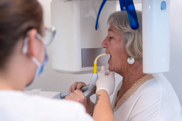 Best Emergency Dental Care for Broken or Chipped Teeth in High Rolls, NM